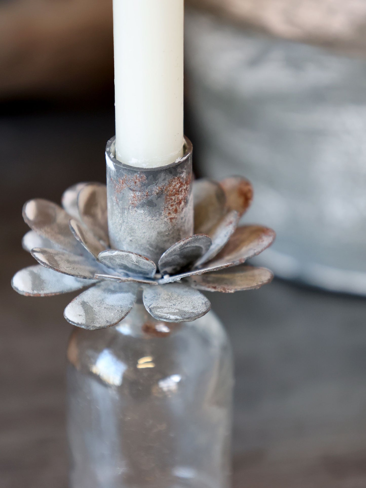 Flasche mit Lichthalter für Spitzkerzen von Chic Antique