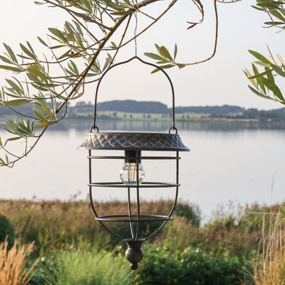 Solarlaterne zum Aufhängen LED Glühbirne von Chic Antique