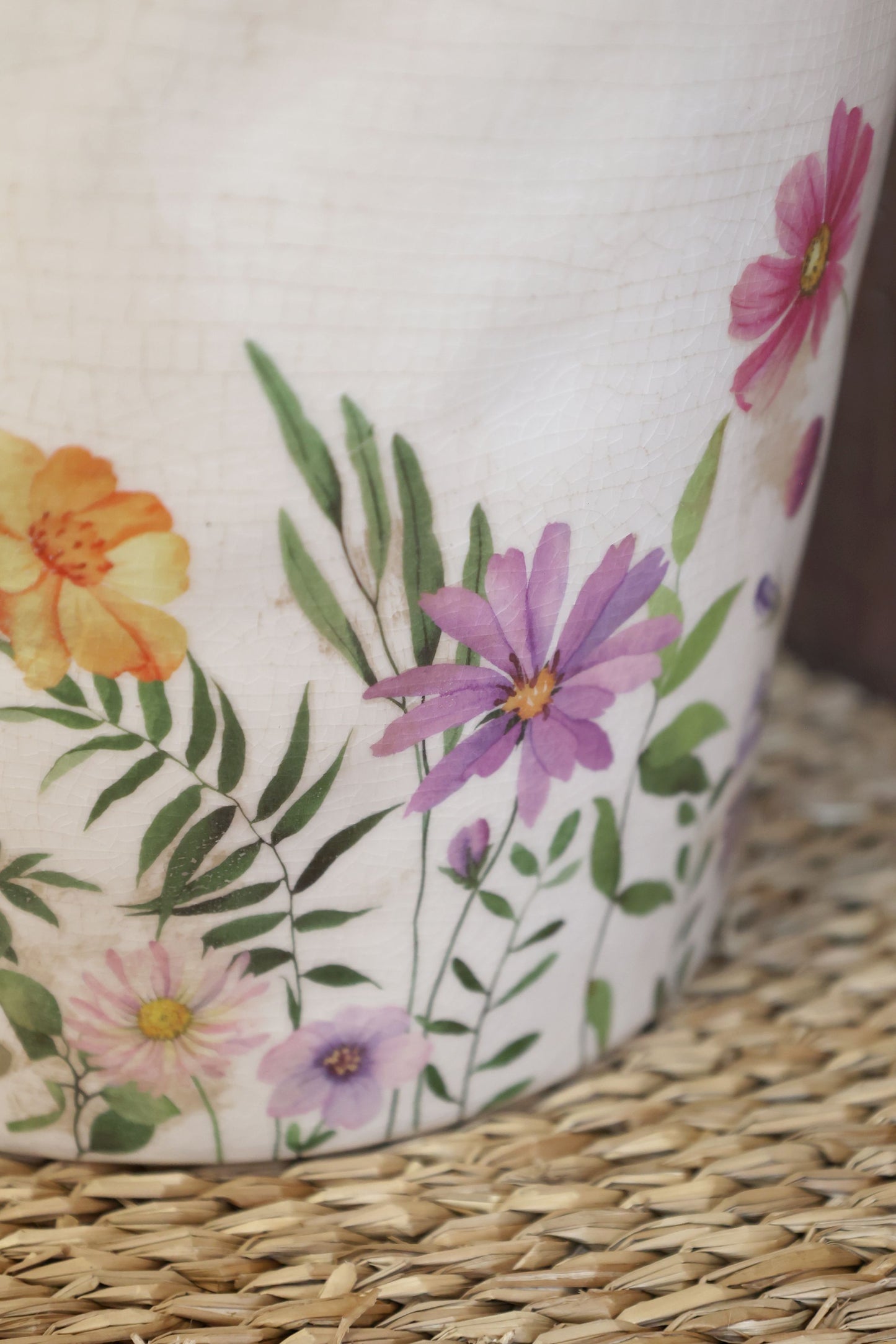 Avignon Kanne m. Blumenmotiv von Chic Antique